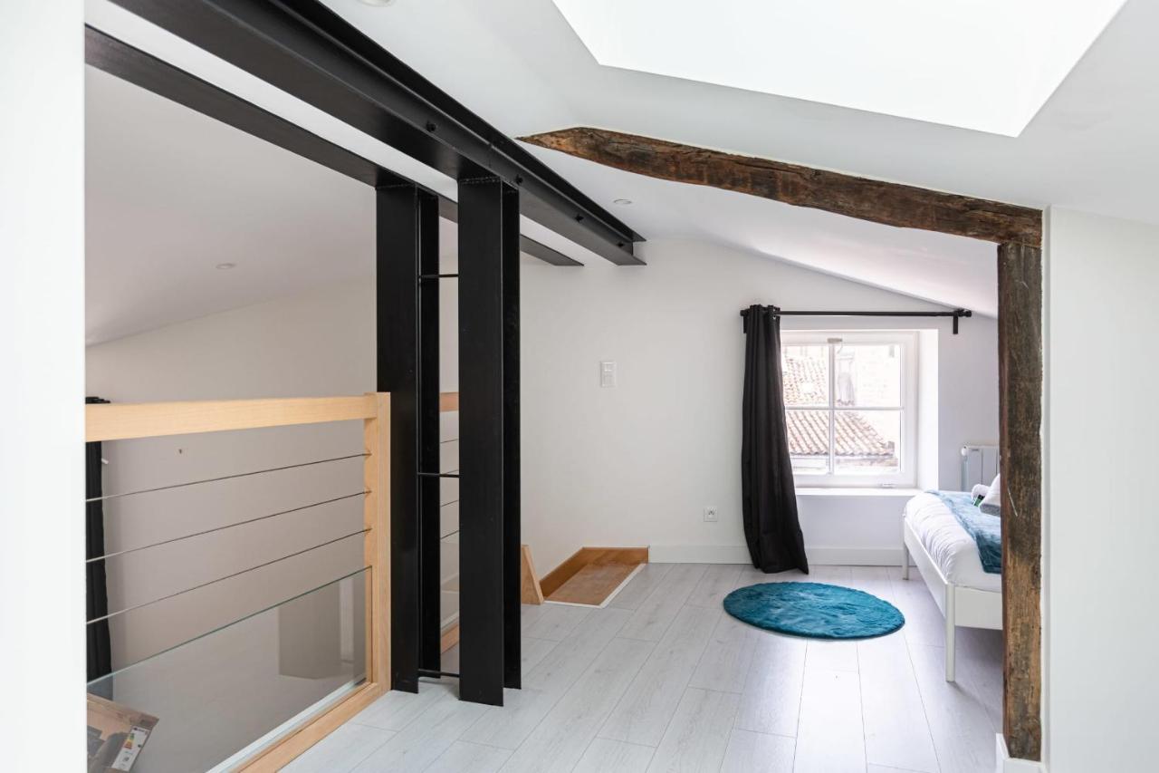 Guestready - Mezzanine Apartment - Grosse Cloche Bordeaux Exterior photo